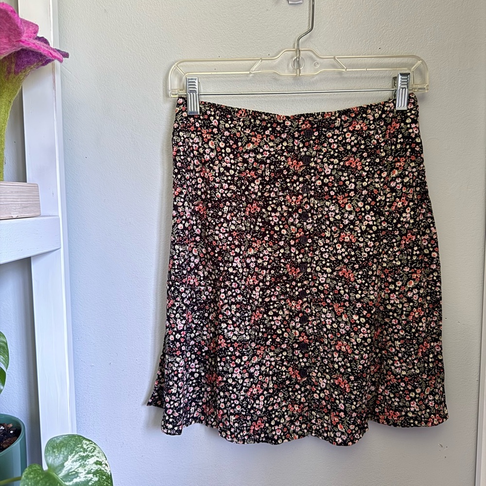 Japna Pink and Black Mini Skirt
